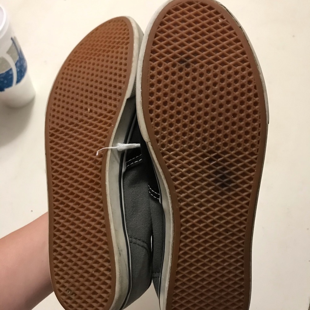 Vans - Picture 3 of 3